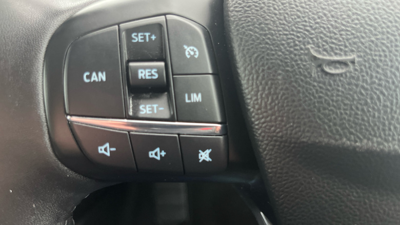 Ford Focus 1.0 EcoBoost Active Style 5dr Petrol Hatchback